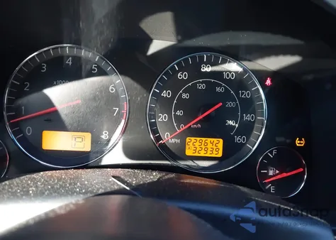 2003 Infiniti Fx45 from USA, damaged, VIN JNRBS08W63X404038